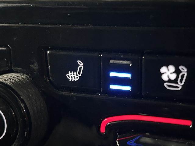 クライスラー JEEP GRAND CHEROKEE Lの画像9