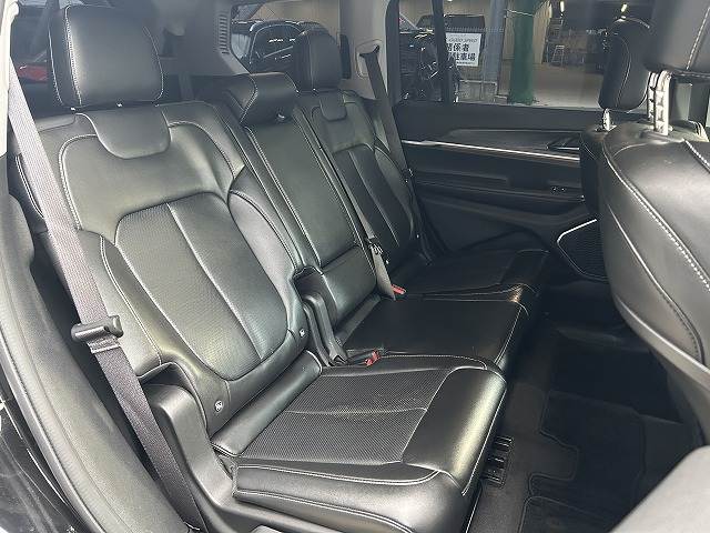 クライスラー JEEP GRAND CHEROKEE Lの画像12