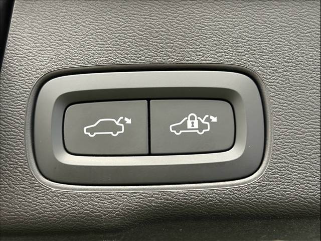 ボルボ XC60の画像12