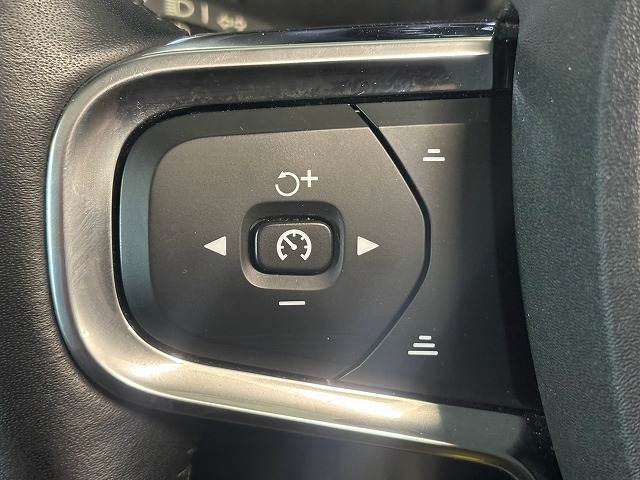 ボルボ XC40の画像8