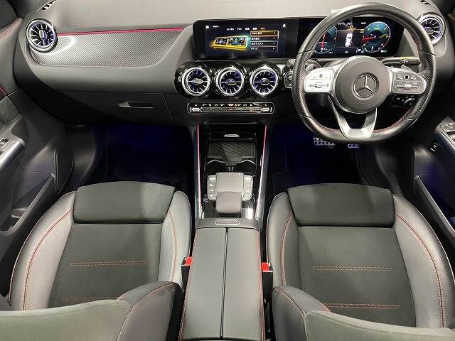 メルセデス・ベンツGLA-CLASSGLA 200d 4MATIC AMGライン 内装他