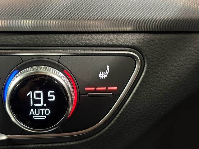 Q5□40 TDI quattro advanced 内装他
