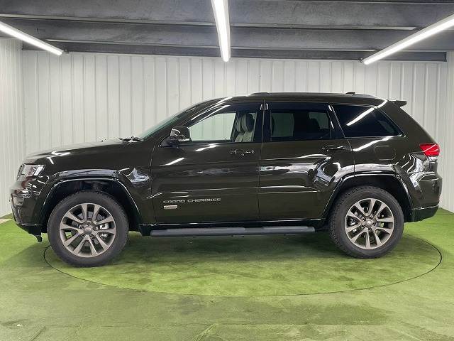 クライスラー&nbsp;JEEP GRAND CHEROKEEの画像17