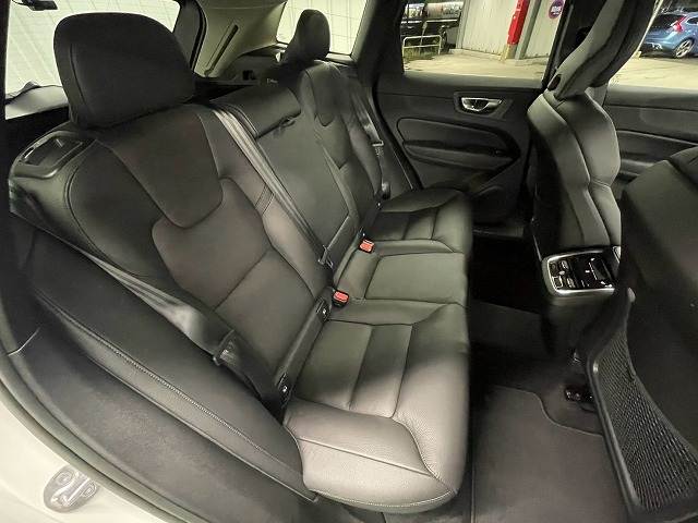 ボルボ XC60の画像12