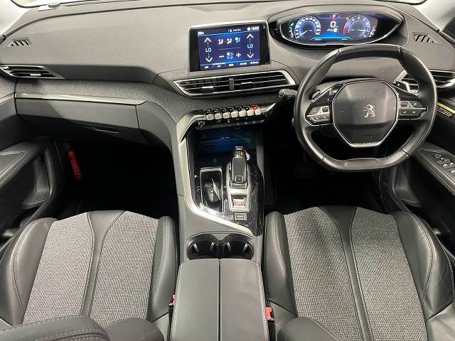 プジョー3008Allure LED Package 内装他