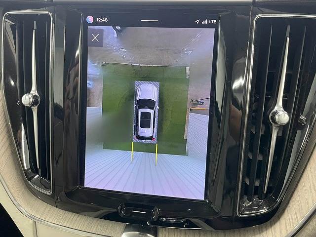 ボルボ XC60の画像4