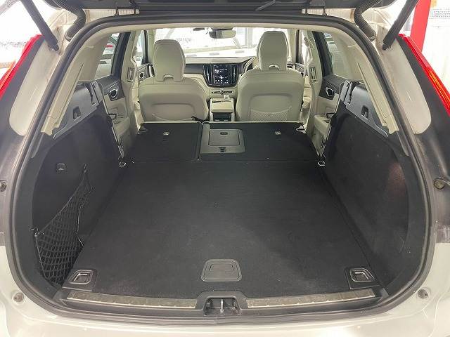 ボルボ XC60の画像13