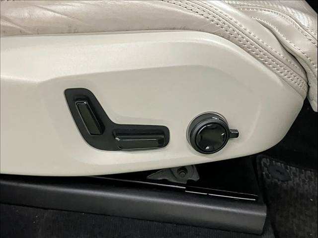 ボルボ XC90の画像8