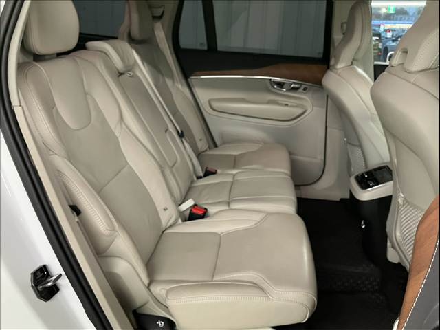 ボルボ XC90の画像11
