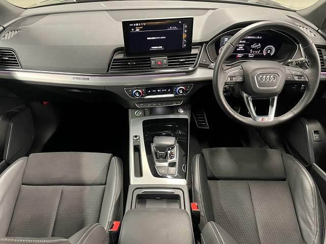 アウディQ540 TDI quattro S line 内装他