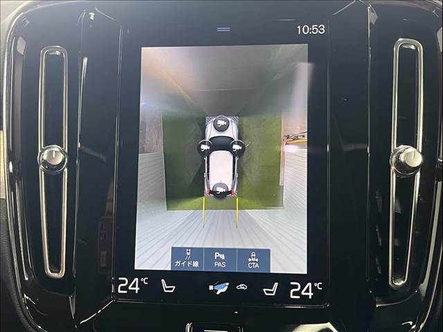 ボルボ XC40の画像4