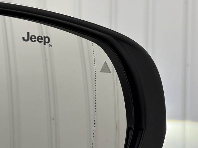 クライスラー JEEP COMMANDERの画像6