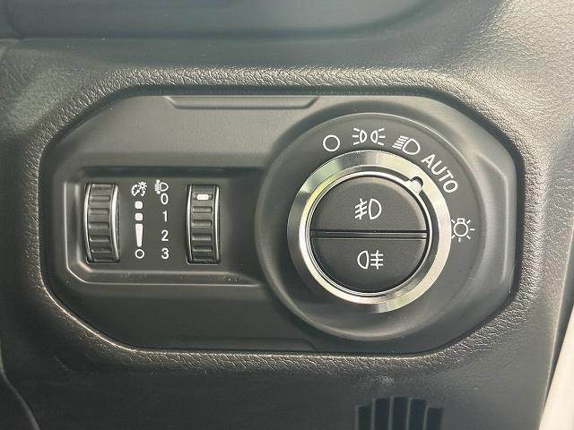 クライスラー JEEP WRANGLERの画像6