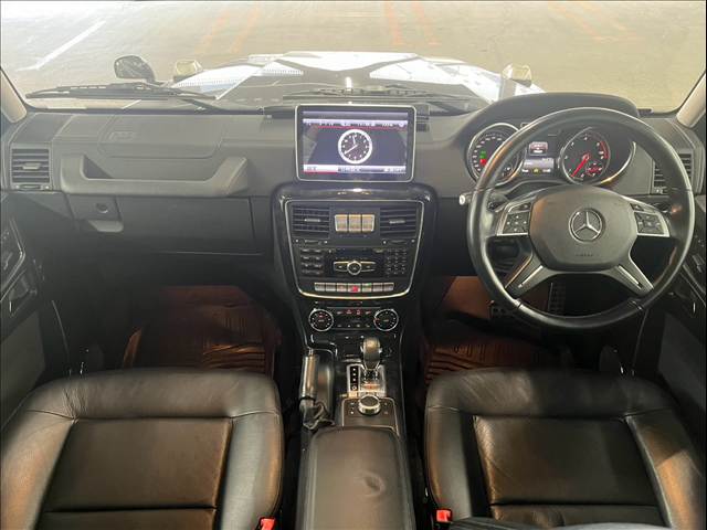 メルセデス・ベンツG-CLASSG350d サンルーフ/ラグジュアリーPKG/黒革/シートヒーター/パワーシート/ブラインドスポットモニター/フルセグ/クリアランスソナー/ハーマンカードン/パドルシフト/シートメモリー/オートエアコン/ETC 内装他