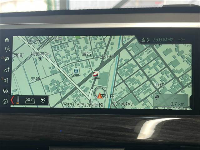 X1xDrive 18d xLine ハイラインPKG/レーダークルーズ/ヘッドアップディスプレイ/電動リアゲート/シートヒーター/パワーシート/シートメモリー/クリアランスソナー/オートエアコン/オートライト/茶革/LEDヘッドライト 内装他