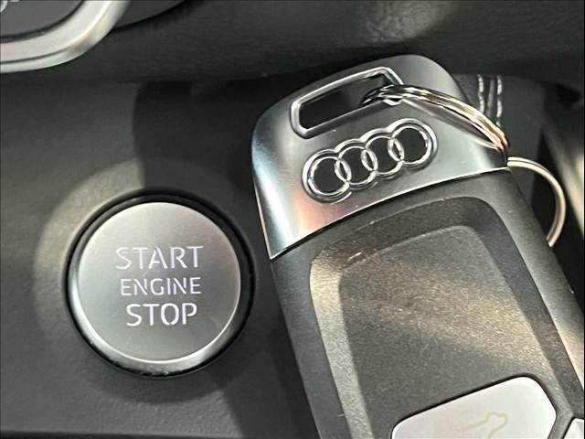 Q5 Sportback□40 TDI quattro S line 内装他