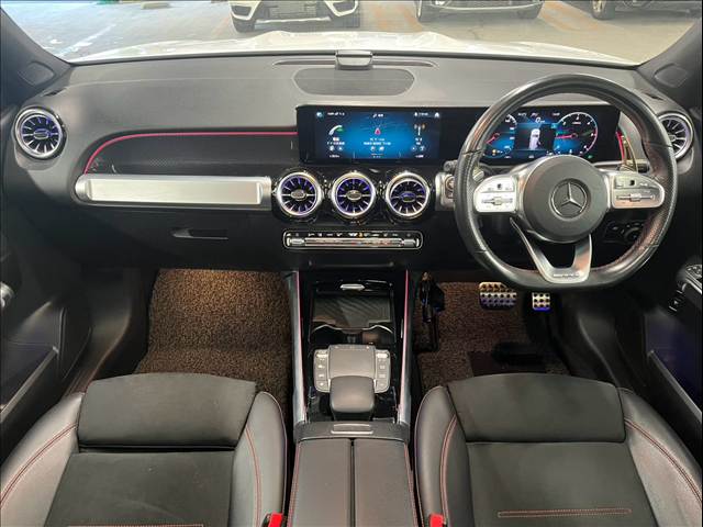 メルセデス・ベンツGLB-CLASSGLB 200d 4MATIC AMGライン 内装他