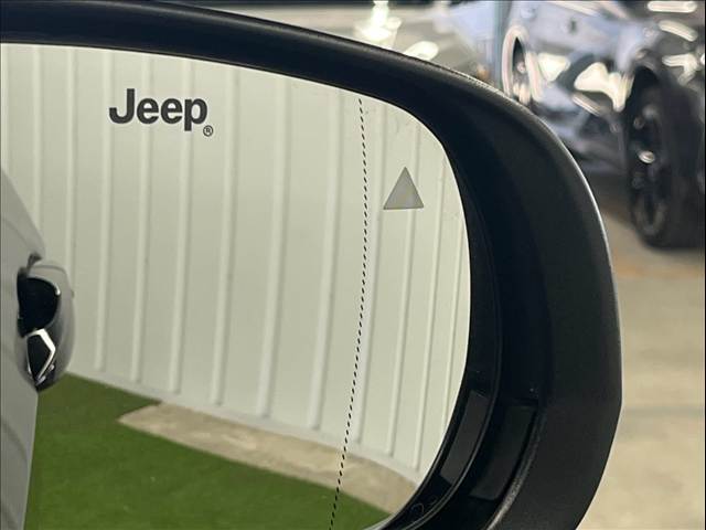 JEEP COMPASSロンジチュード 4×4 240台限定/AppleCarplay/フルセグ/バックカメラ/パーキングアシスト/ブラインドスポットモニター/アダプティブクルーズコントロール/LEDヘッドライト/コーナーセンサー/ETC2.0 内装他