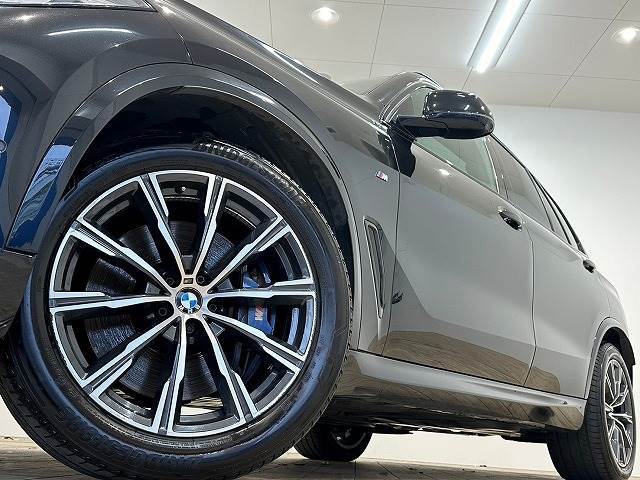 BMW X5の画像18