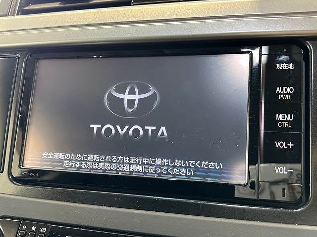 トヨタ ランドクルーザープラドの画像3