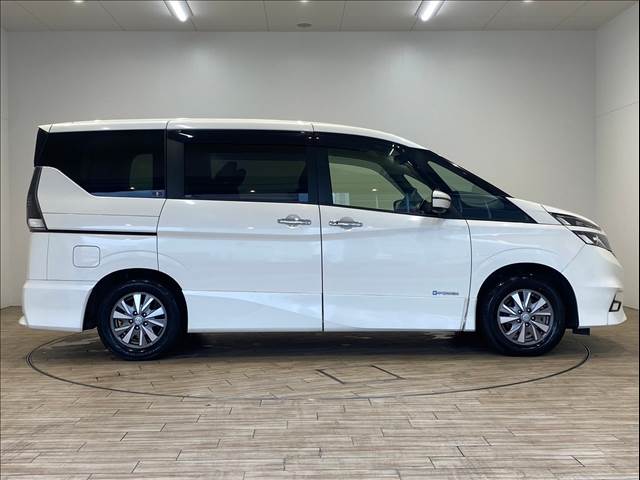 日産 セレナの画像14