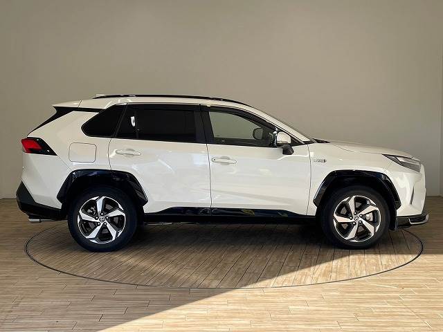 トヨタ RAV4 PHVの画像16