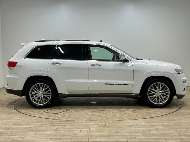 クライスラー JEEP GRAND CHEROKEEの画像16