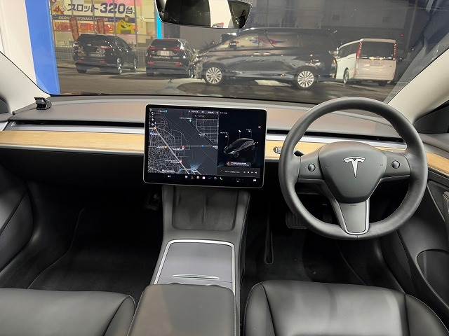 テスラ Model 3の画像2