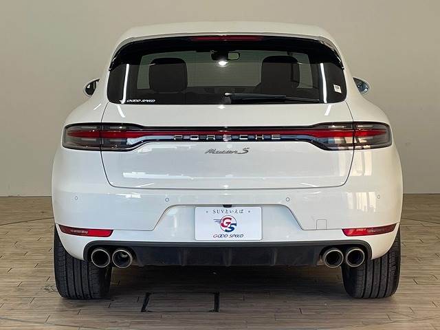 ポルシェ マカンの画像13