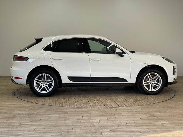 ポルシェ マカンの画像14