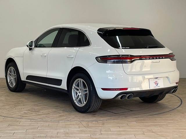 ポルシェ マカンの画像17