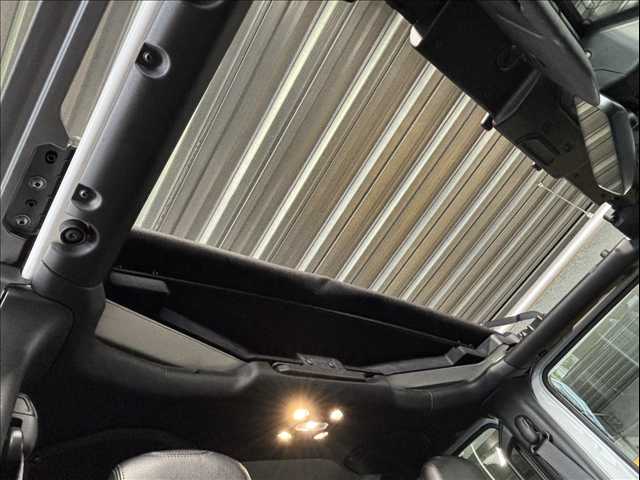 JEEP WRANGLERUnlimited Sahara 内装他