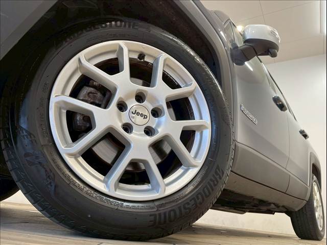 クライスラー JEEP Renegadeの画像18