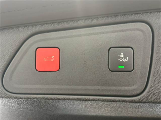 プジョー 3008の画像8