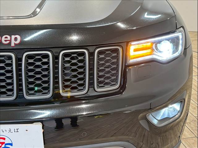 クライスラー JEEP GRAND CHEROKEEの画像18