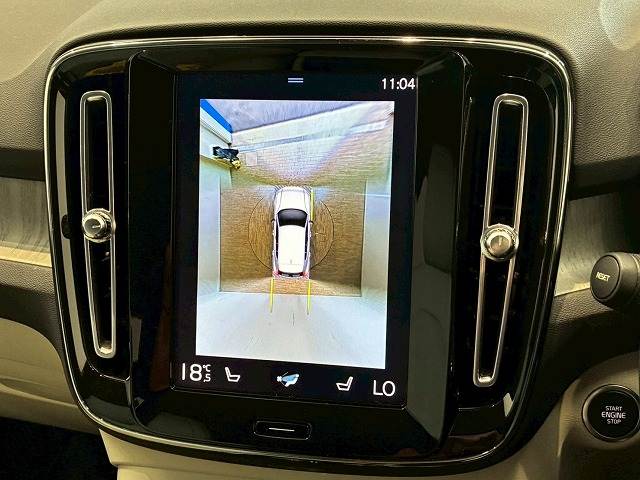 XC40B4 AWD Inscription 内装他