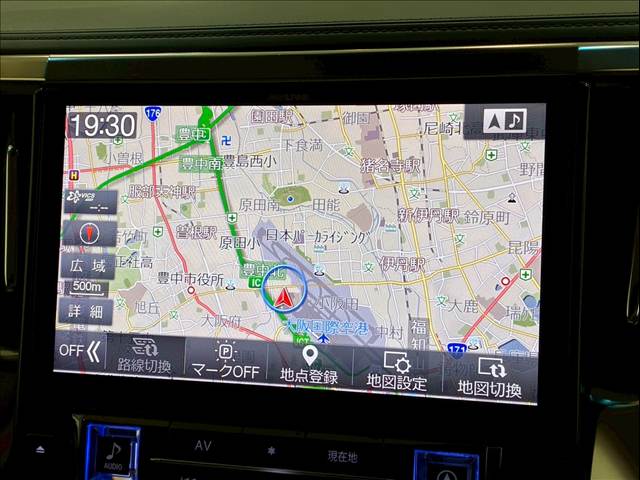 トヨタ ヴェルファイアの画像3