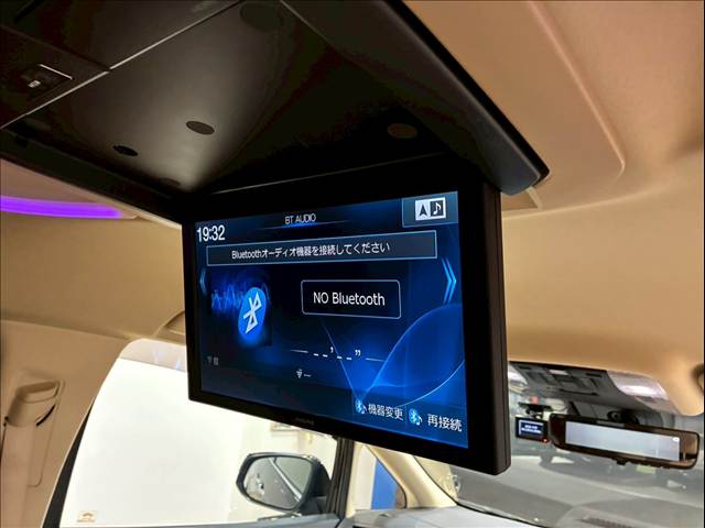 トヨタ ヴェルファイアの画像5