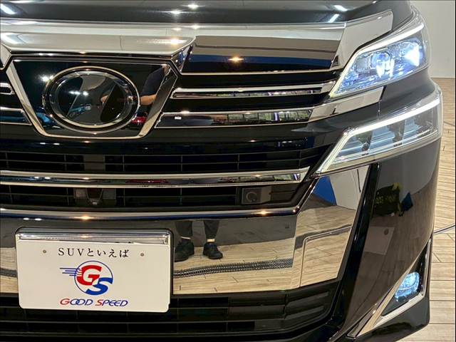 トヨタ ヴェルファイアの画像18