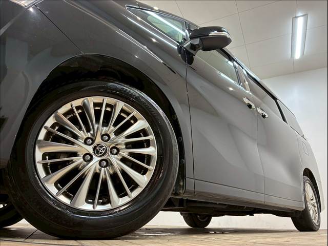 トヨタ ヴェルファイアの画像19