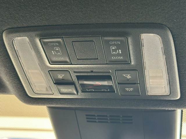 トヨタ ヴォクシーの画像8