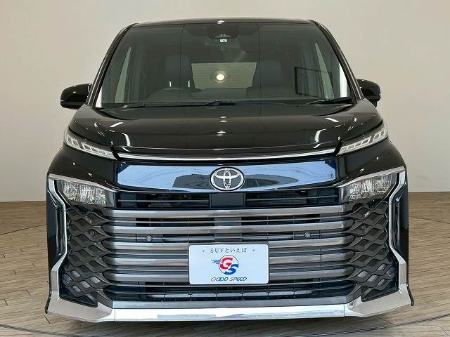 トヨタ ヴォクシーの画像12