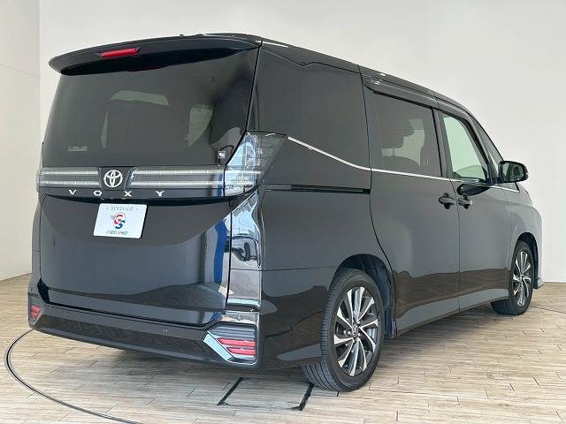 トヨタ ヴォクシーの画像15