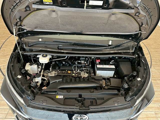 トヨタ ヴォクシーの画像20