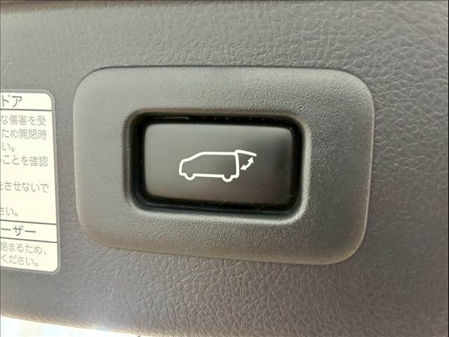 トヨタ ヴェルファイアの画像7