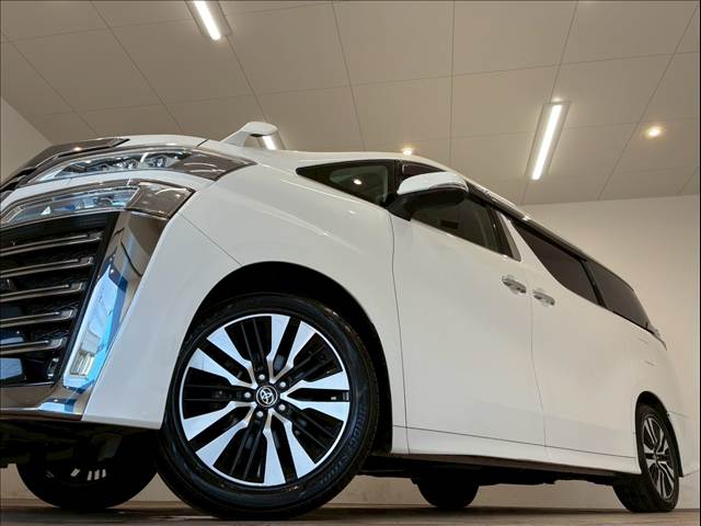 トヨタ ヴェルファイアの画像18