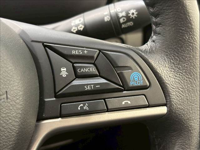 セレナe-POWER ハイウェイスターV 内装他