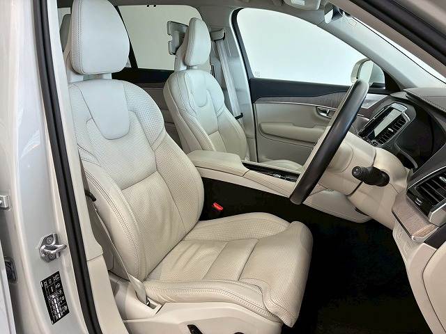 ボルボ XC90の画像10