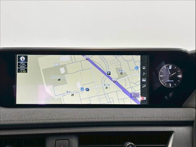 UXUX250h“version L” 内装他