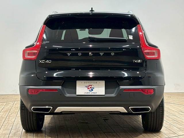 ボルボ XC40の画像13